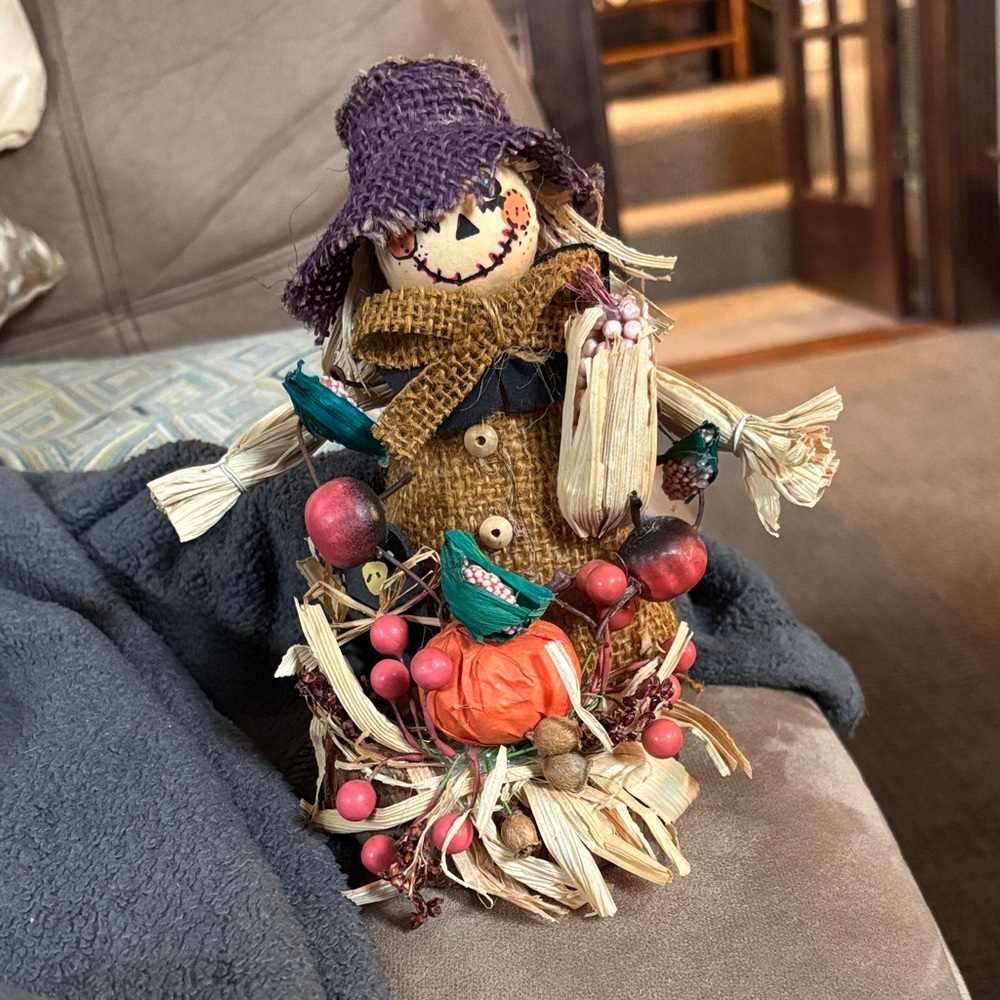 Colorful Scarecrow Fall Decor